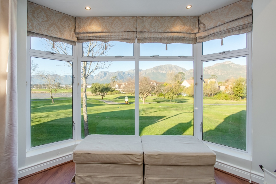 To Let 3 Bedroom Property for Rent in Boschenmeer Golf Country Estate Western Cape